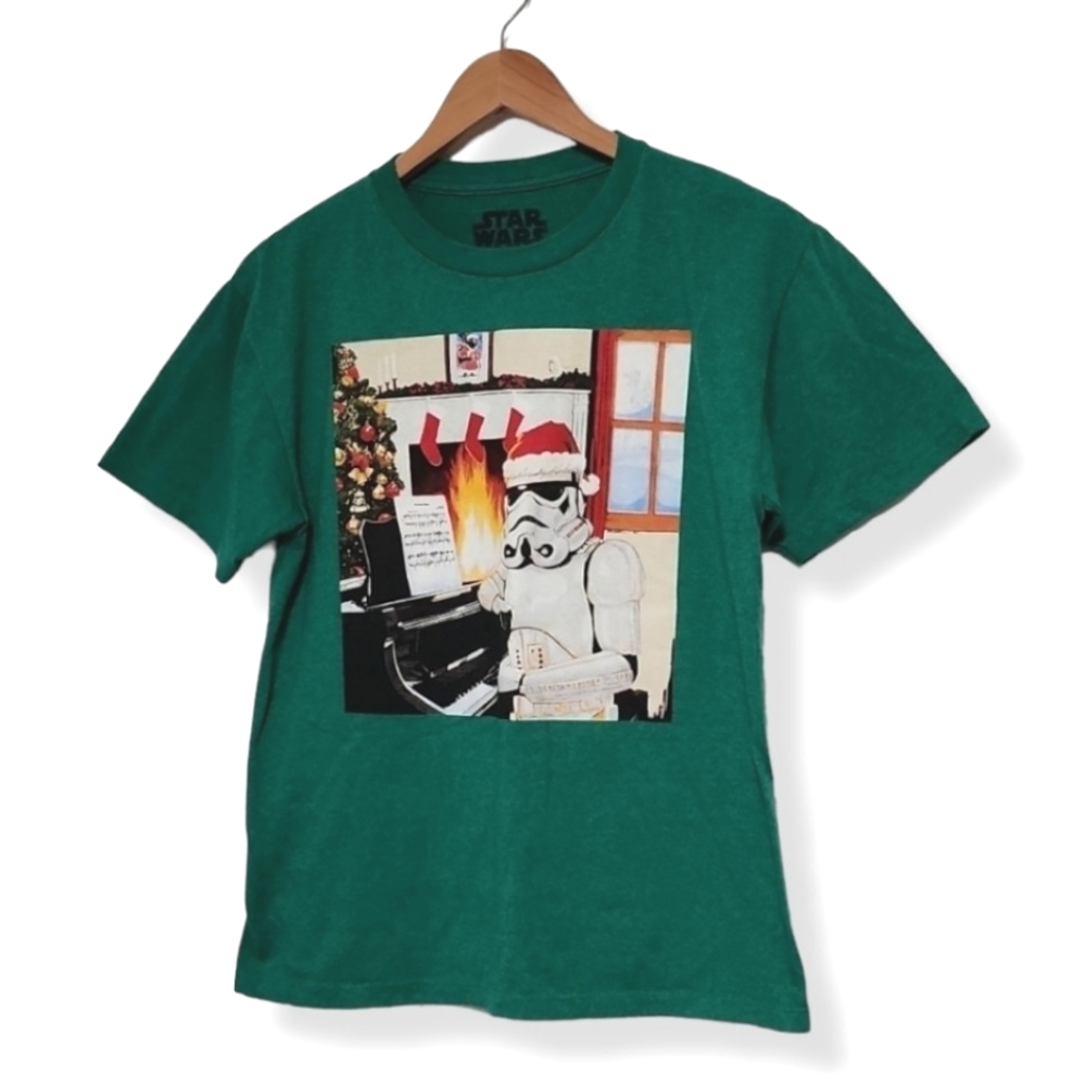 STAR WARS Storm Trooper Christmas Graphic Tee L 12 Boys Girls Kids Santa Hat - Picture 4 of 10